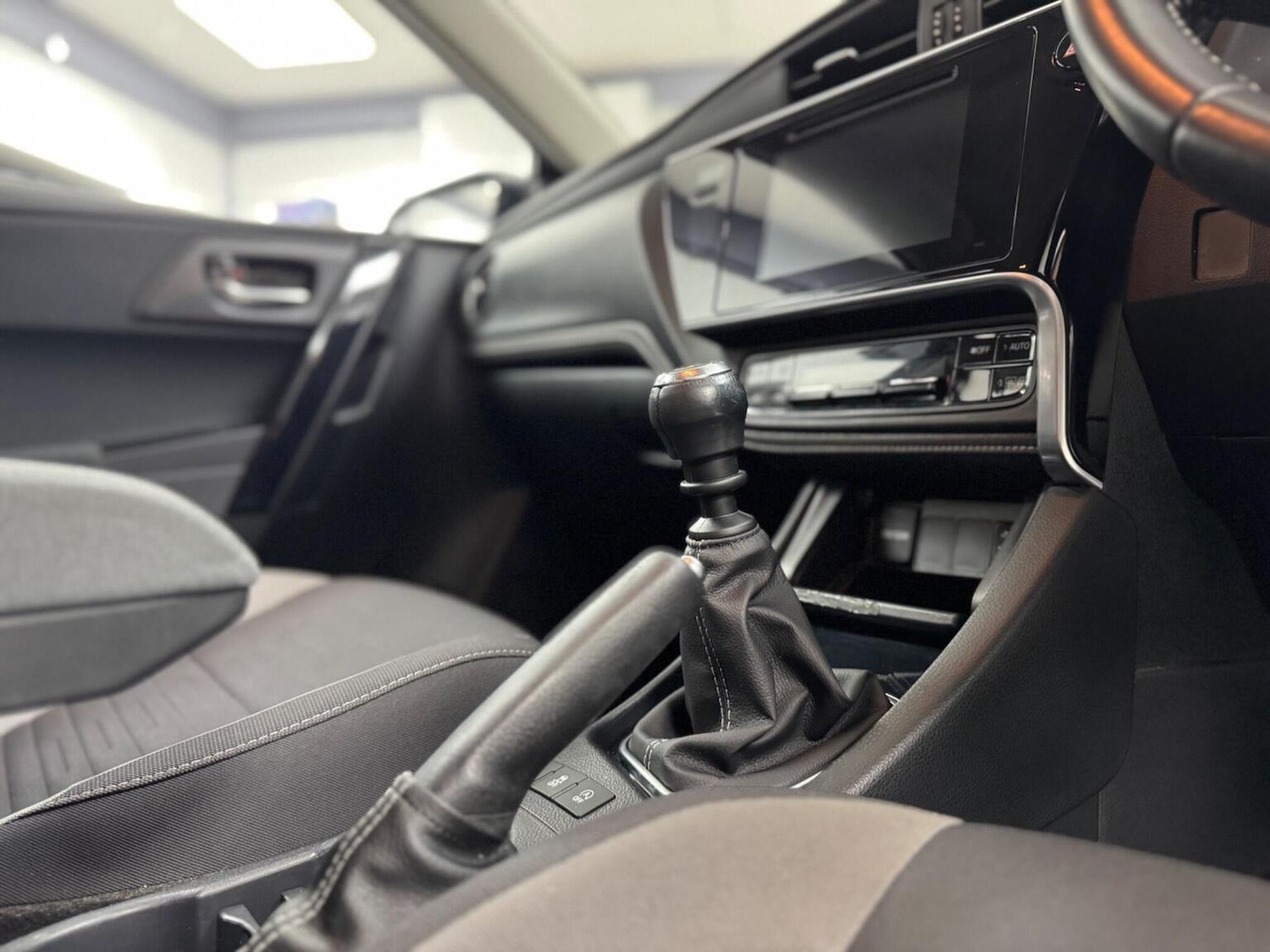 Used Toyota Auris 2016 for sale - 77118626: Photo 11