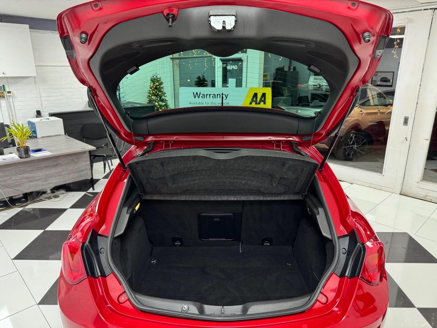 Used Alfa Romeo Giulietta 2014 for sale - 77008093: Photo 37