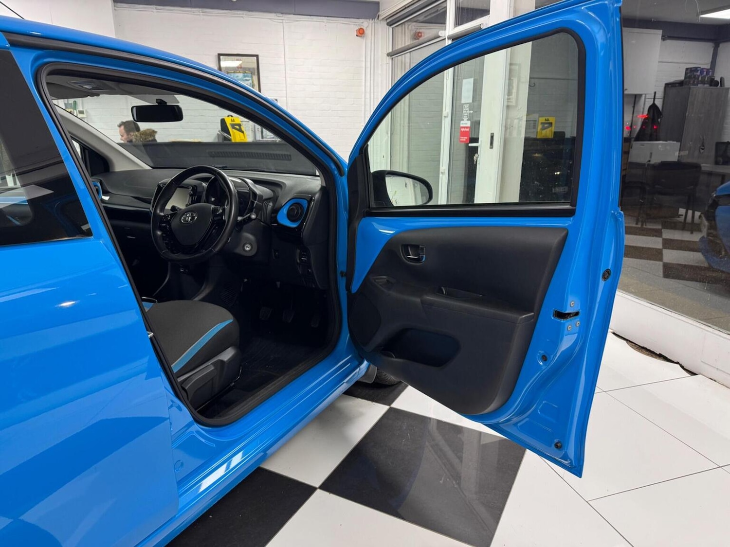 Used Toyota AYGO 2016 for sale - 77357274: Photo 21