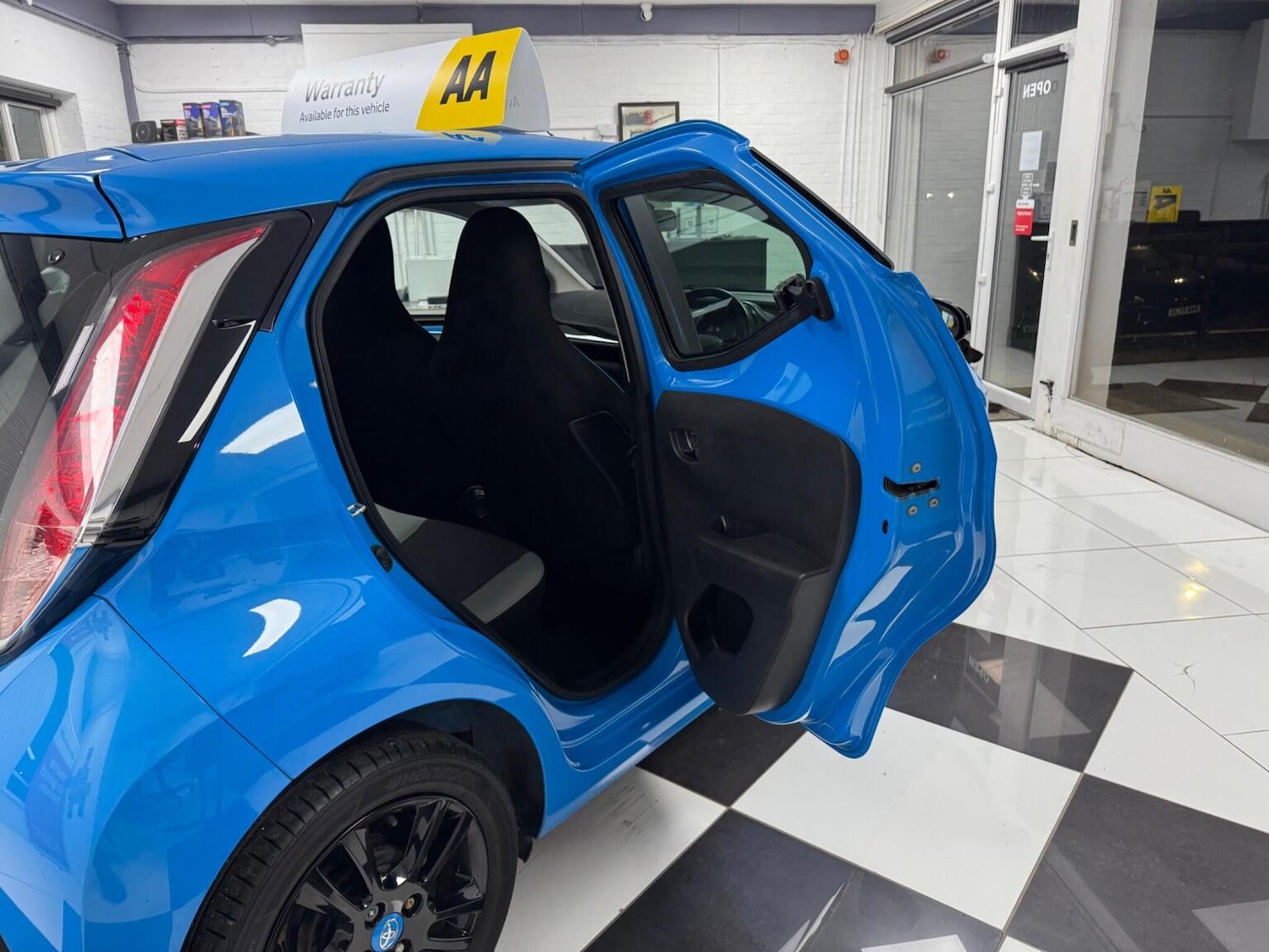 Used Toyota AYGO 2016 for sale - 77357274: Photo 34