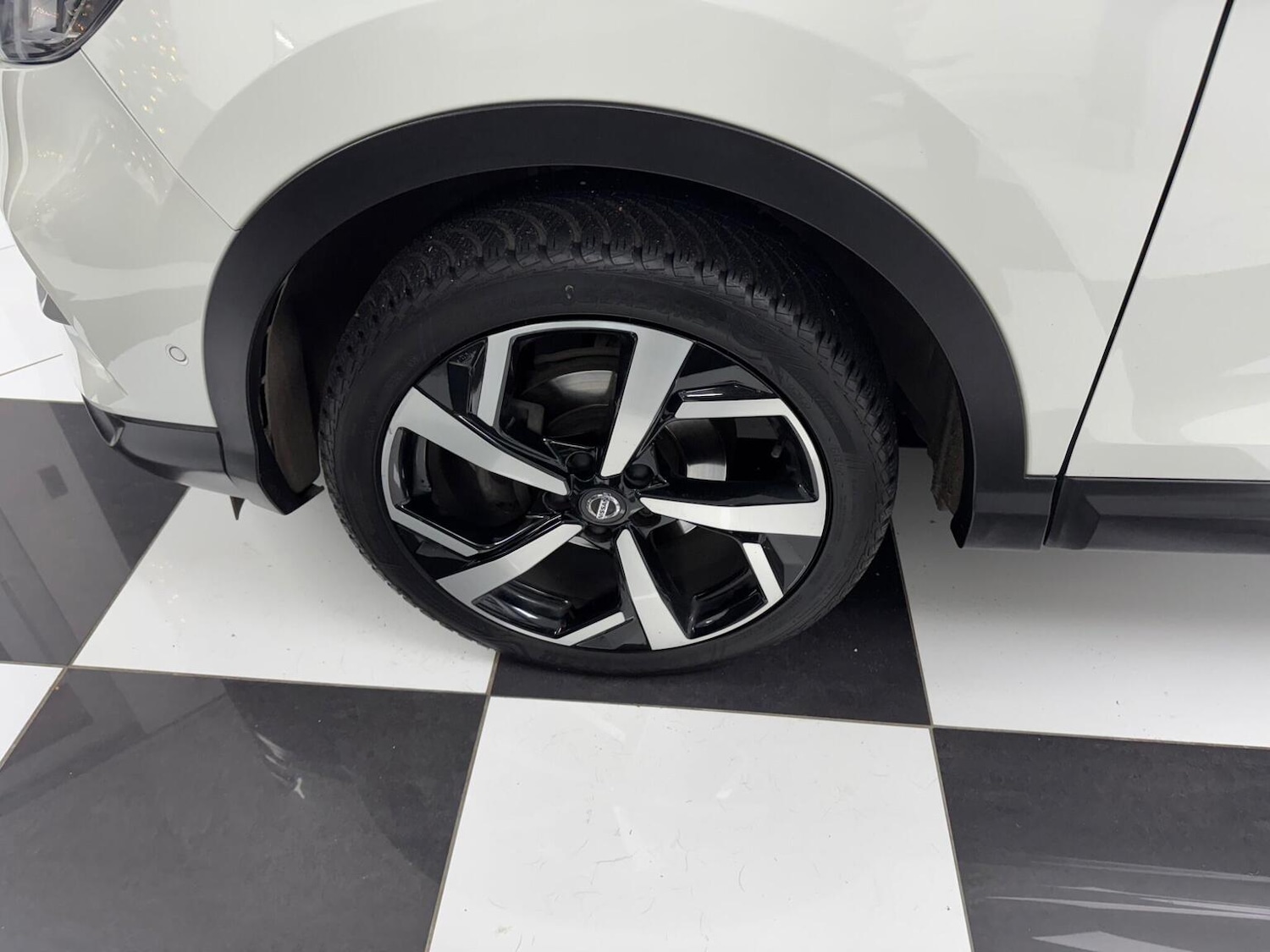 Used Nissan Qashqai 2018 for sale - 77258544: Photo 15