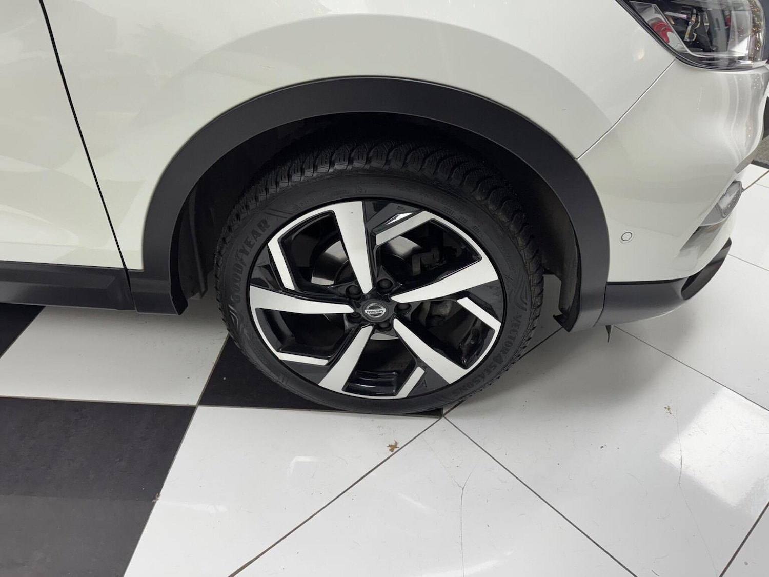 Used Nissan Qashqai 2018 for sale - 77258544: Photo 16