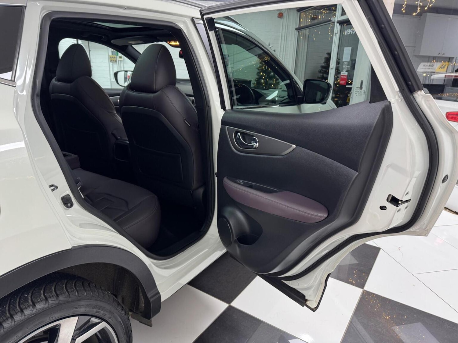 Used Nissan Qashqai 2018 for sale - 77258544: Photo 39