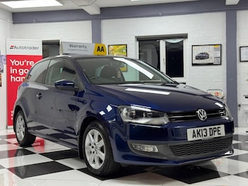 Used Volkswagen Polo 2013 for sale - 77584526: Photo