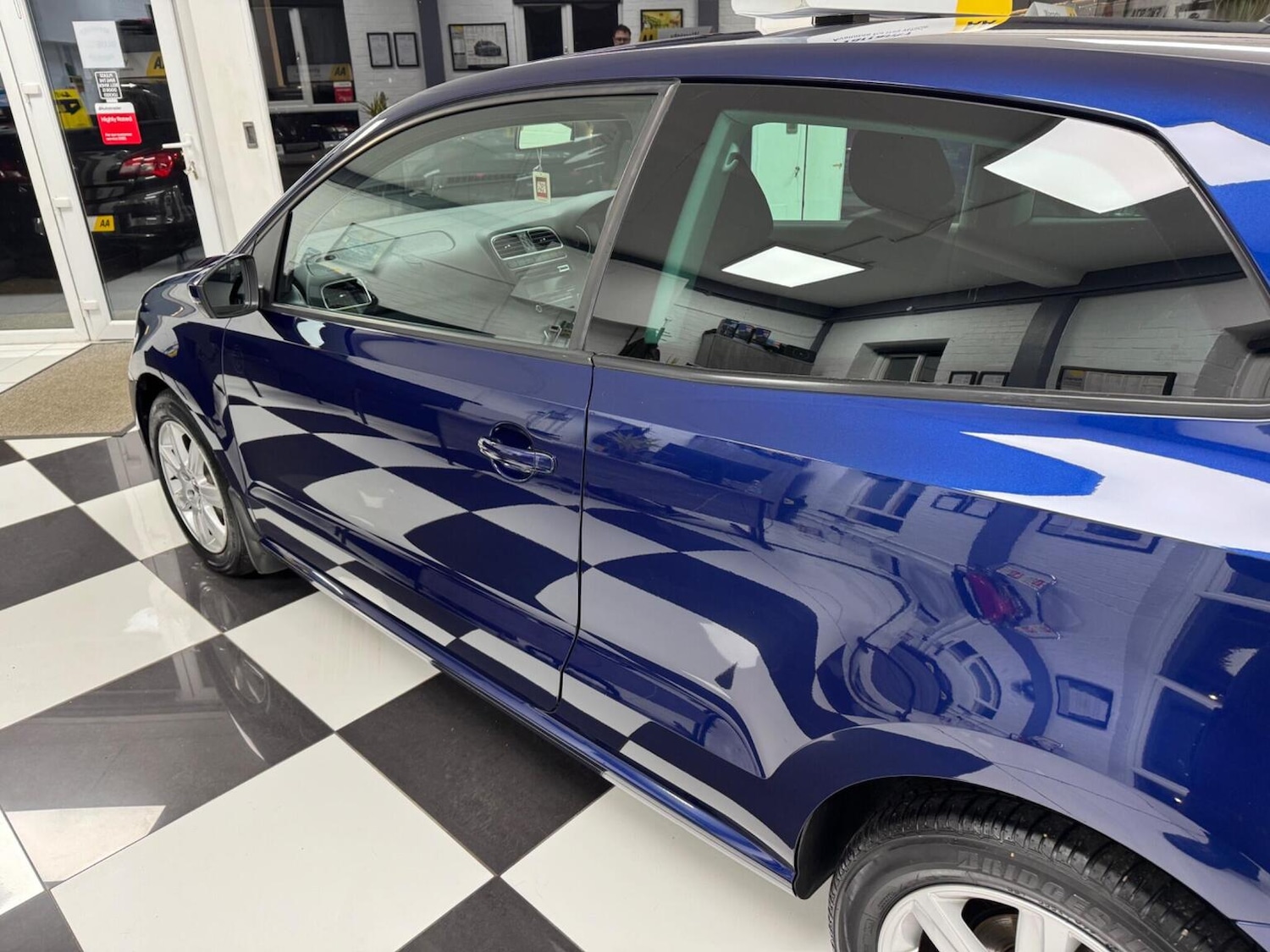 Used Volkswagen Polo 2013 for sale - 77584526: Photo 33