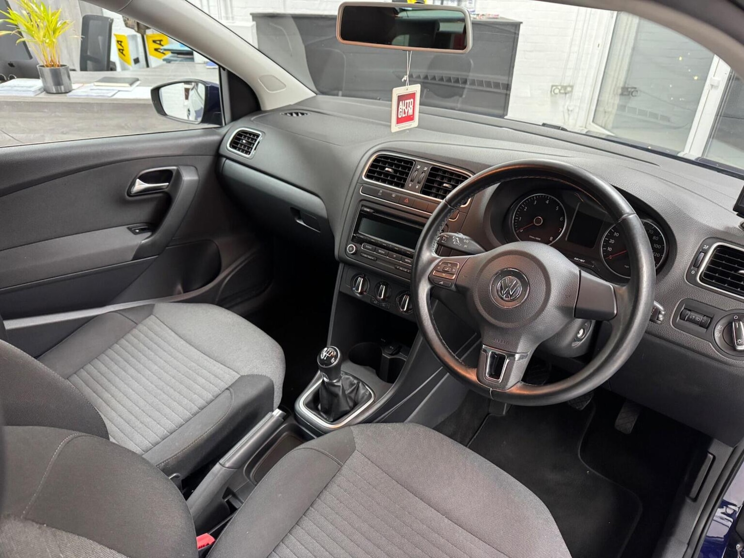 Used Volkswagen Polo 2013 for sale - 77584526: Photo 9