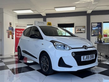 Used Hyundai i10 2019 for sale - 78427699: Photo