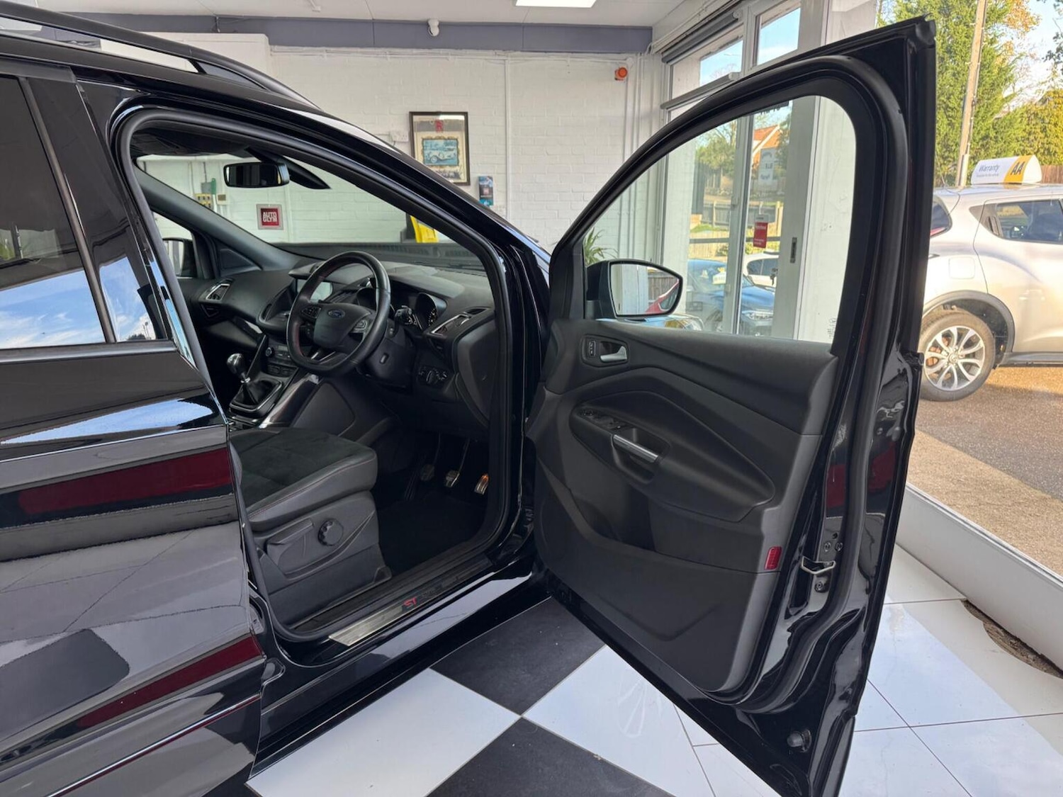 Used Ford Kuga 2019 for sale - 76571252: Photo 27