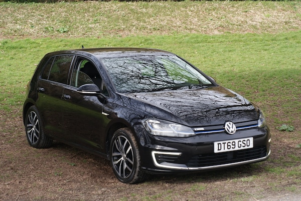 Used Volkswagen Golf 2020 for sale - 74435447: Photo 3