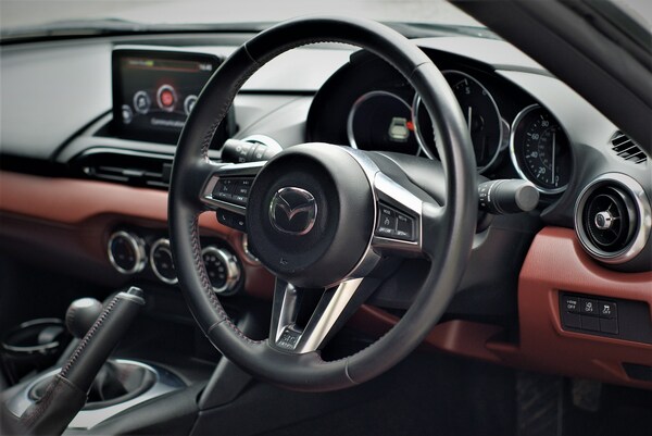 Used Mazda MX-5 2019 for sale - 71894115: Photo 2