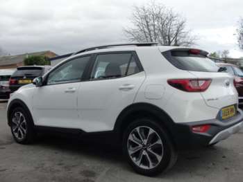 Used Kia Stonic 2018 for sale - 61524492: Photo