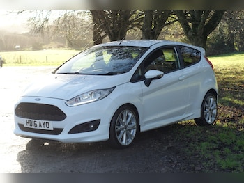 Used Ford Fiesta 2016 for sale - 77353993: Photo