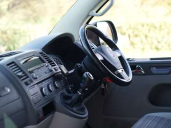 Used Volkswagen California 2010 for sale - 74435483: Photo