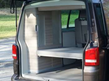 Used Volkswagen California 2010 for sale - 74435483: Photo