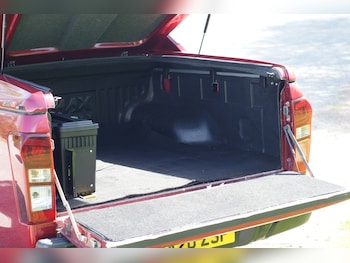 Used Isuzu D-Max 2020 for sale - 74435461: Photo