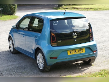 Used Volkswagen up! 2018 for sale - 76077509: Photo