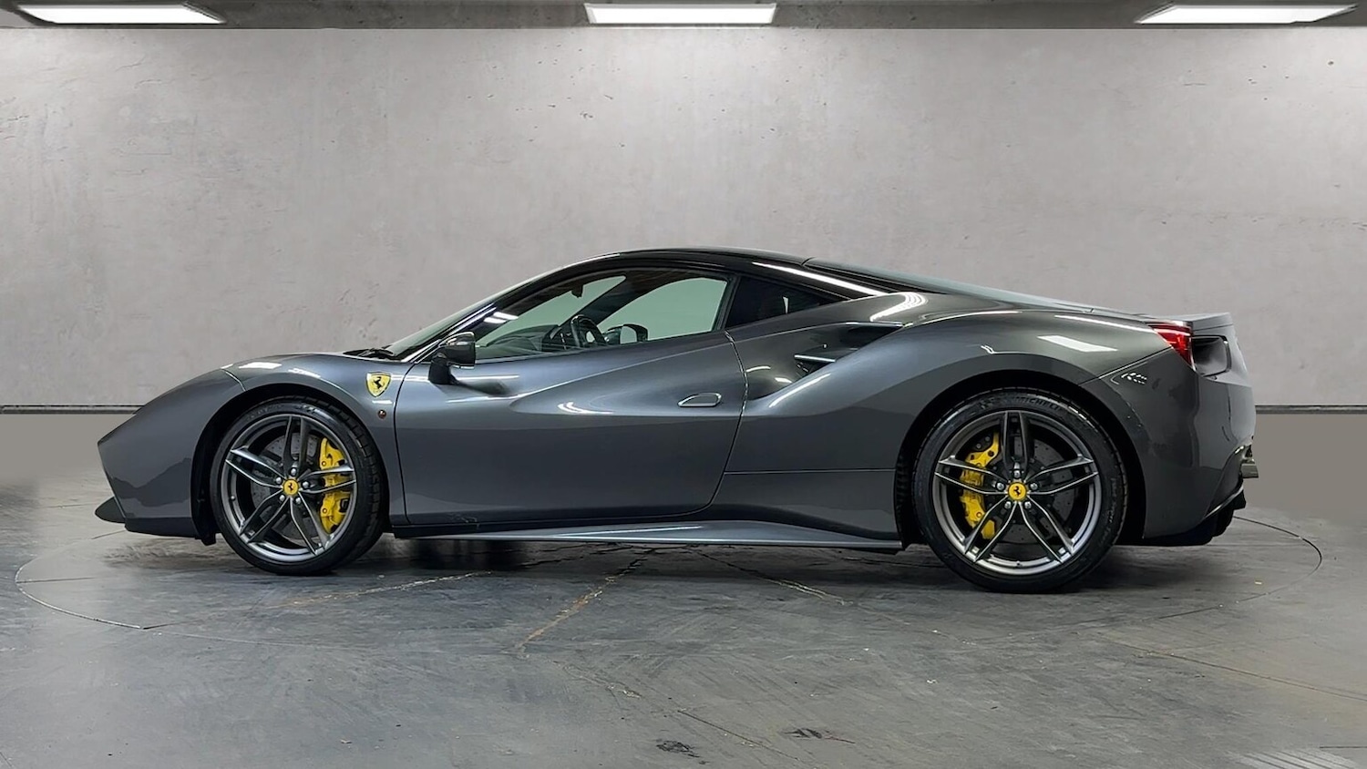 Used Ferrari 488 2016 for sale - 76330004: Photo 10