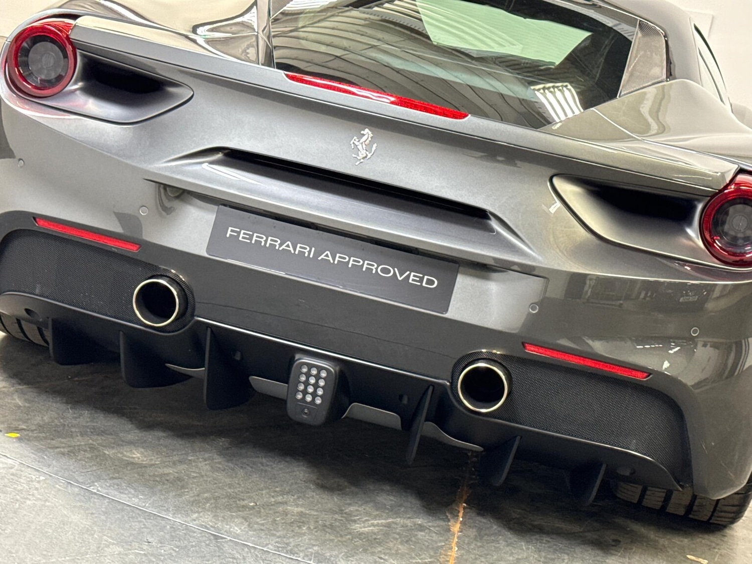 Used Ferrari 488 2016 for sale - 76330004: Photo 27