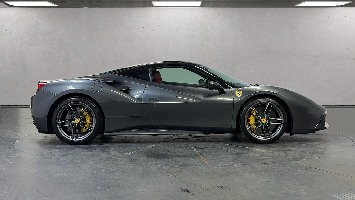 Used Ferrari 488 2016 for sale - 76330004: Photo 3