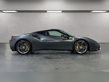 Used Ferrari 488 2016 for sale - 76330004: Photo
