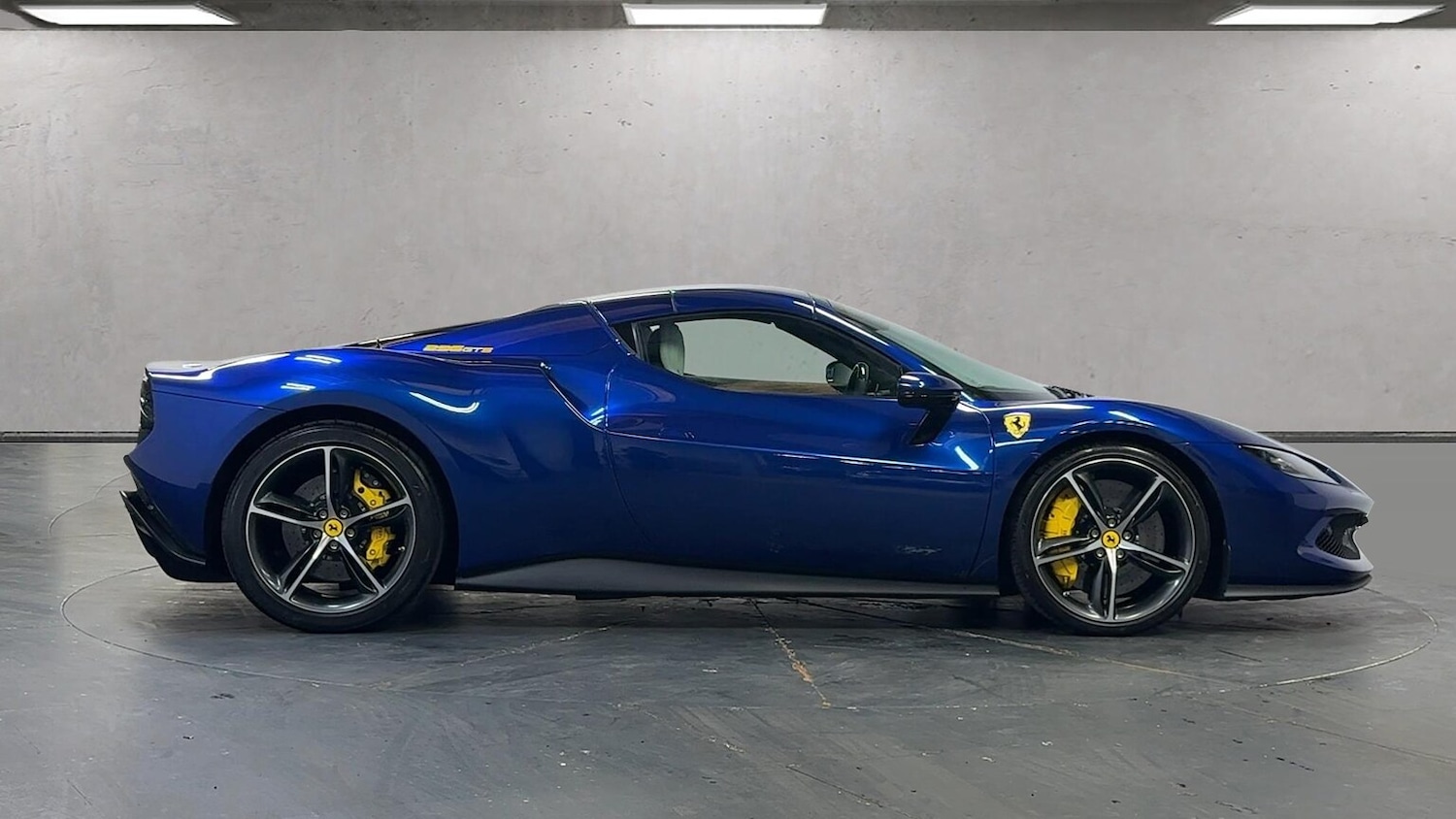 Used Ferrari Other 2024 for sale - 76342975: Photo 3