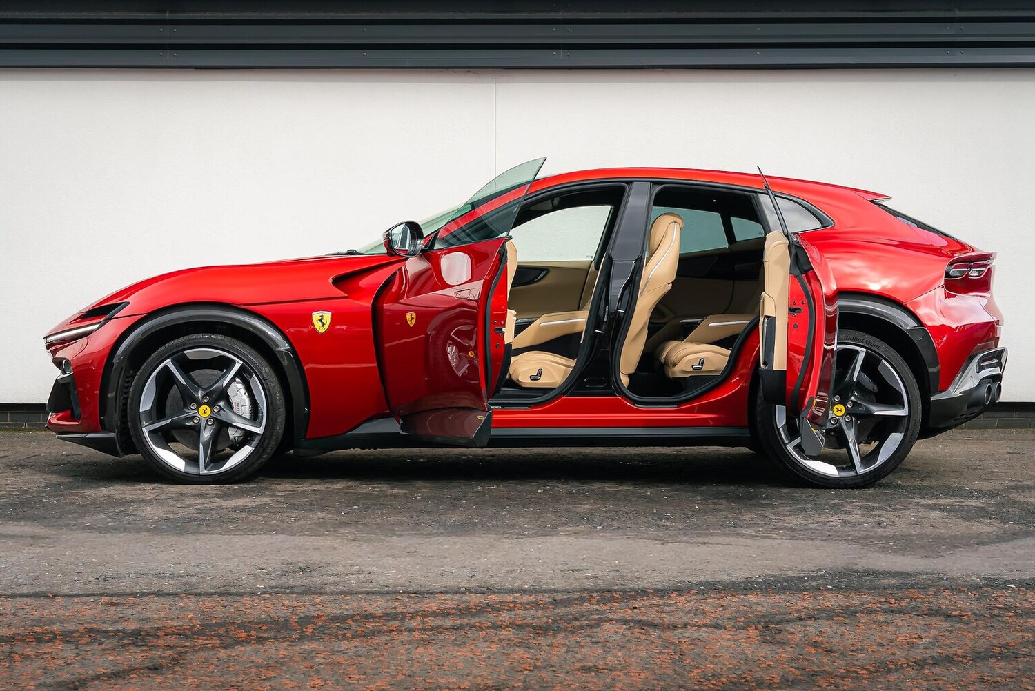 Used Ferrari Purosangue 2024 for sale - 77946106: Photo 6