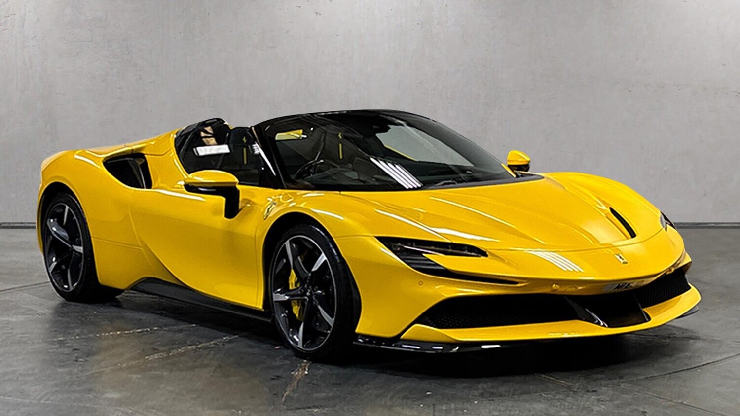 Used Ferrari SF90 Spider 2023 for sale - 76076410: Photo 22