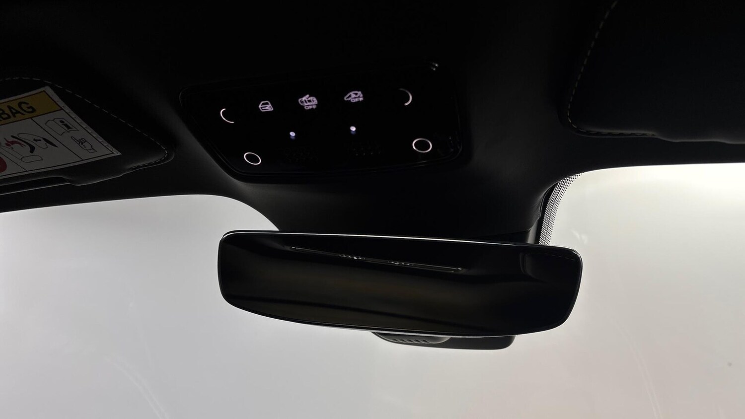 Used Ferrari SF90 Spider 2023 for sale - 76076410: Photo 34