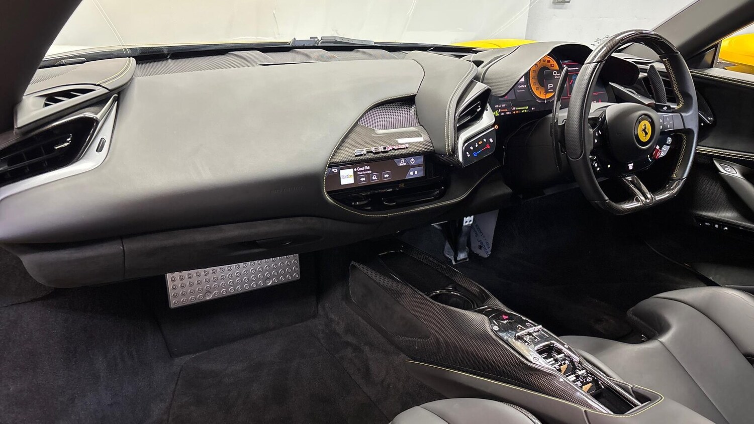 Used Ferrari SF90 Spider 2023 for sale - 76076410: Photo 36