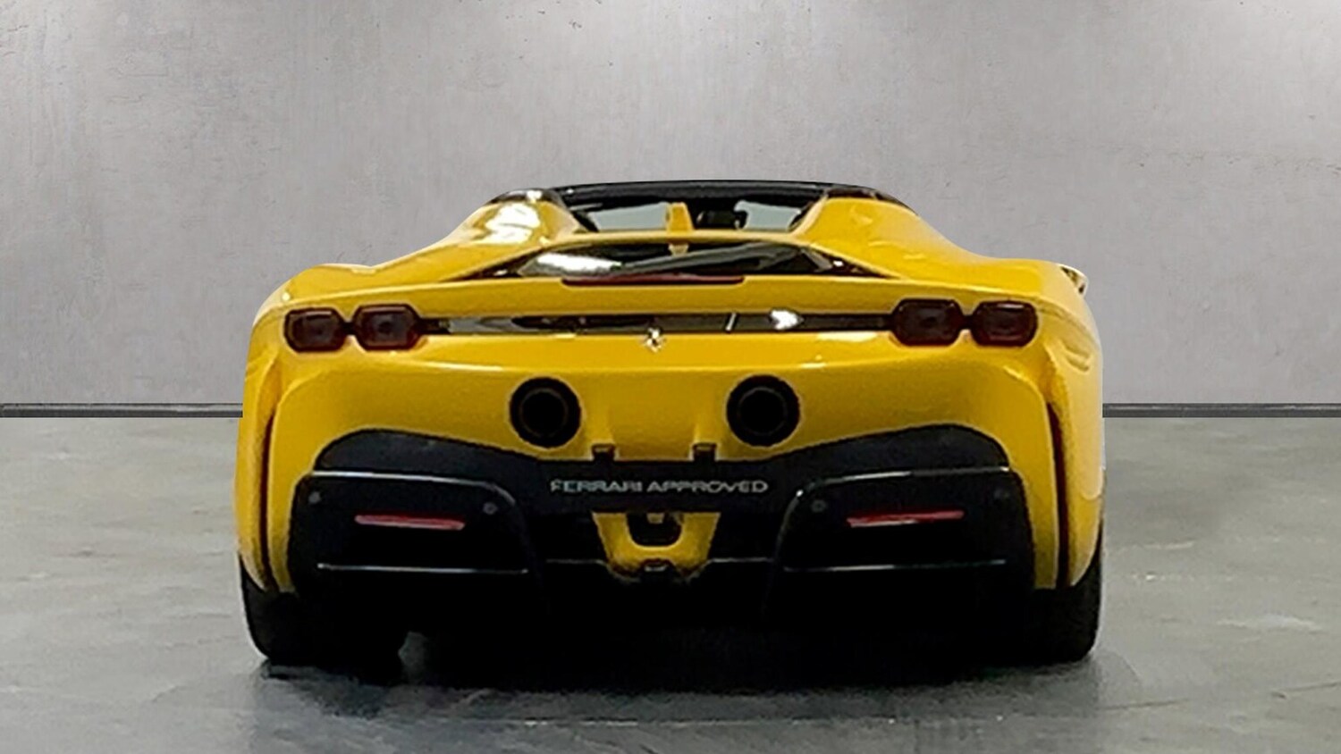 Used Ferrari SF90 Spider 2023 for sale - 76076410: Photo 7