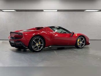 Used Ferrari 296 GTB 2023 for sale - 76076407: Photo