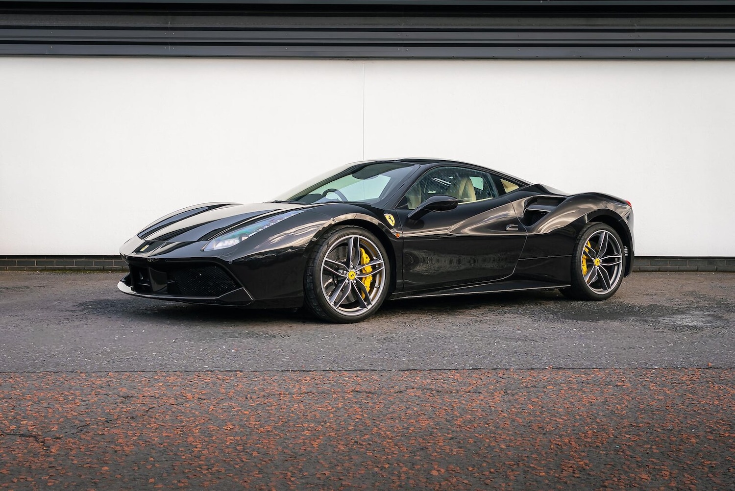 Used Ferrari 488 2016 for sale - 78198138: Photo 7