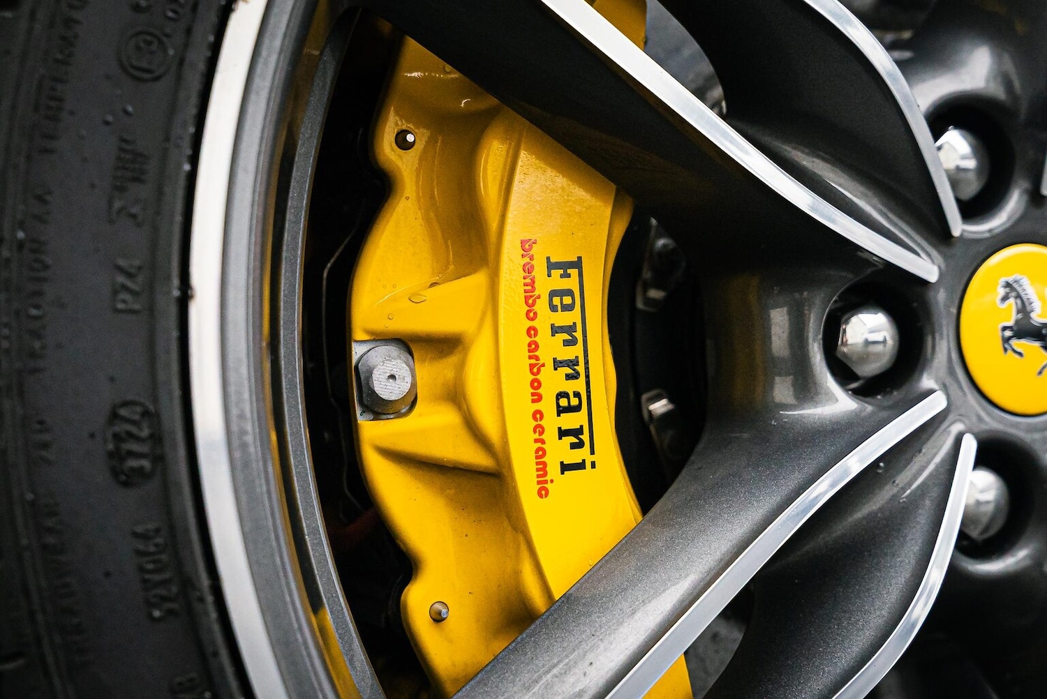 Used Ferrari Roma 2025 for sale - 77931689: Photo 17