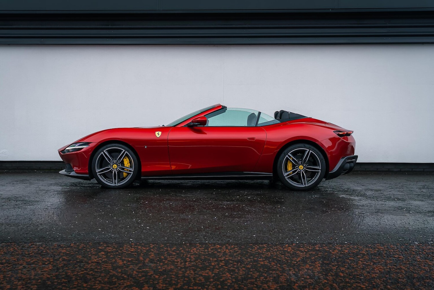 Used Ferrari Roma 2025 for sale - 77931689: Photo 8