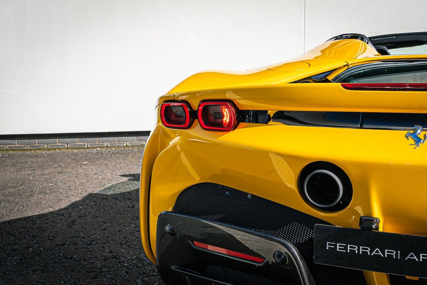 Used Ferrari SF90 Spider 2023 for sale - 77931690: Photo 15