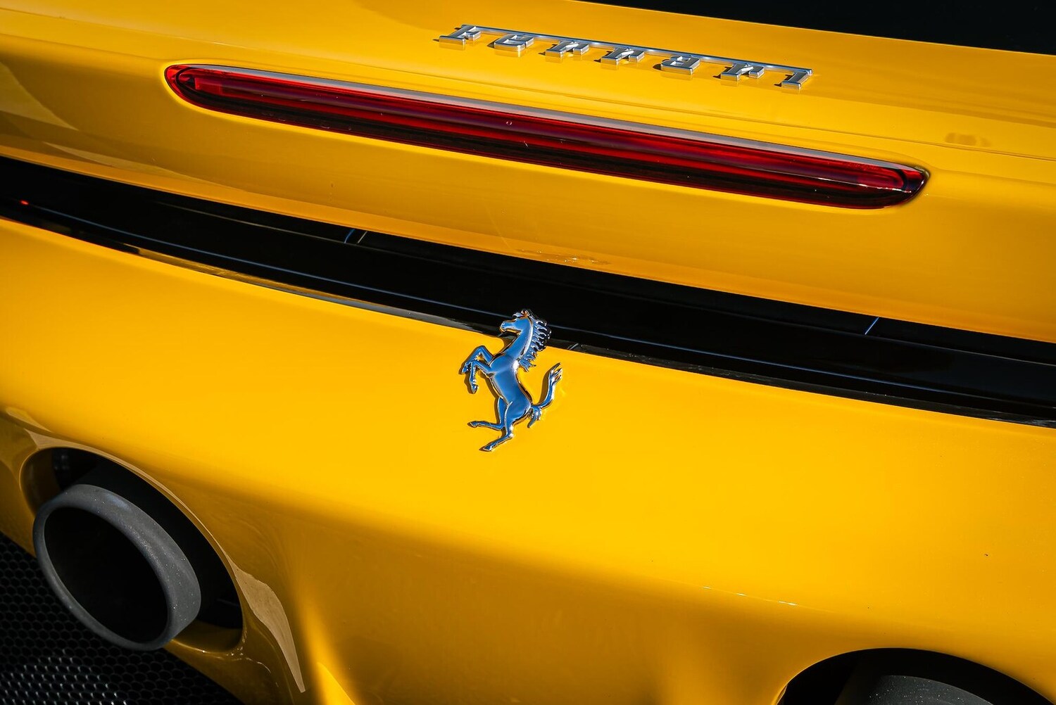 Used Ferrari SF90 Spider 2023 for sale - 77931690: Photo 18