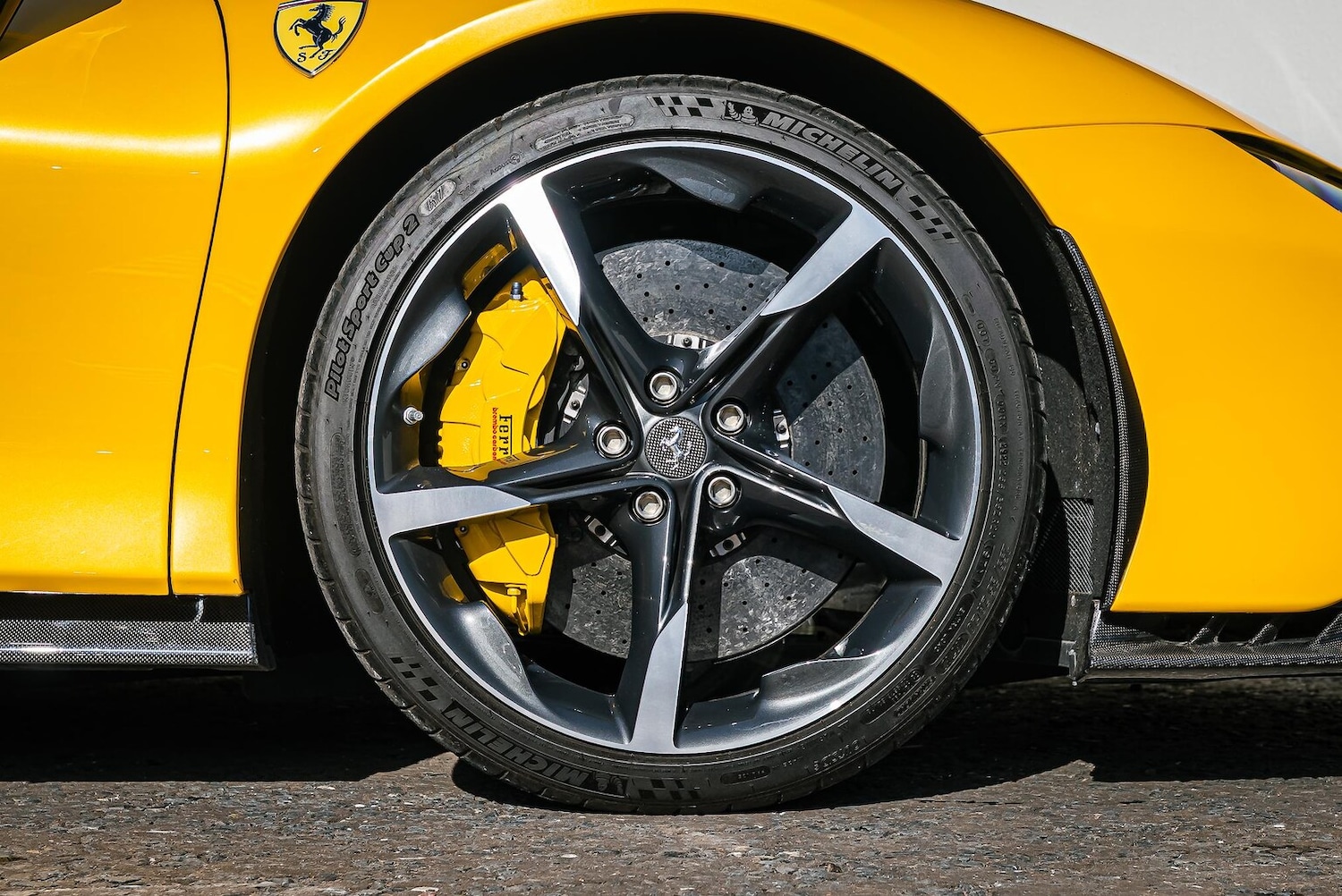 Used Ferrari SF90 Spider 2023 for sale - 77931690: Photo 19