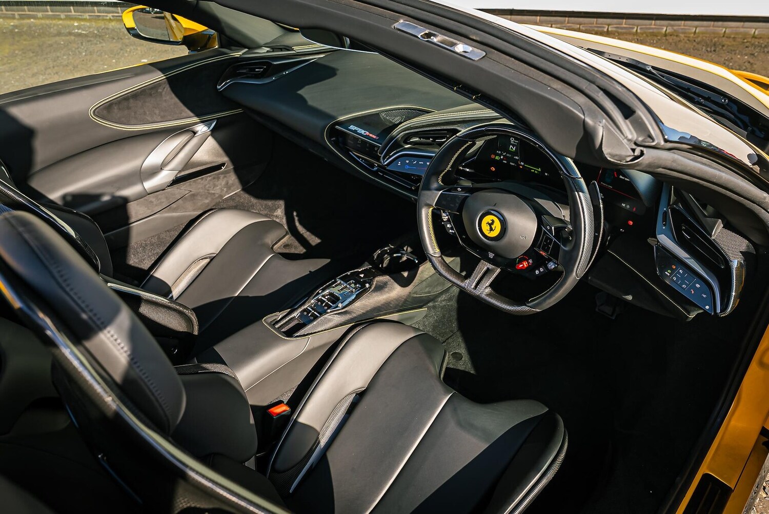 Used Ferrari SF90 Spider 2023 for sale - 77931690: Photo 22