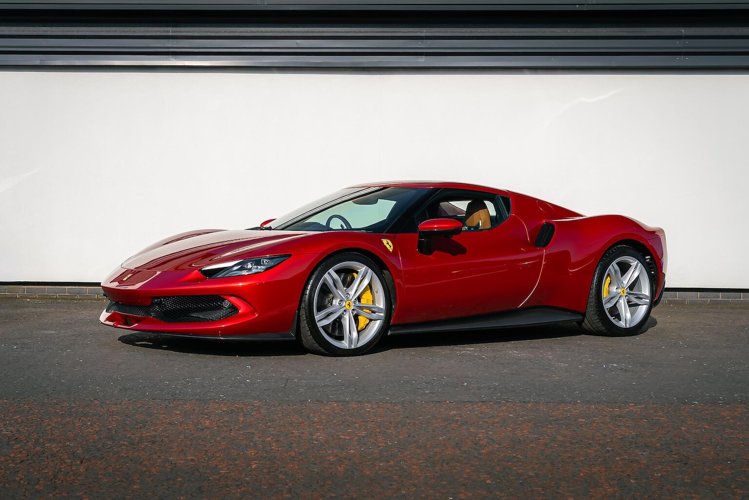 Used Ferrari 296 GTB 2024 for sale - 78193280: Photo 7