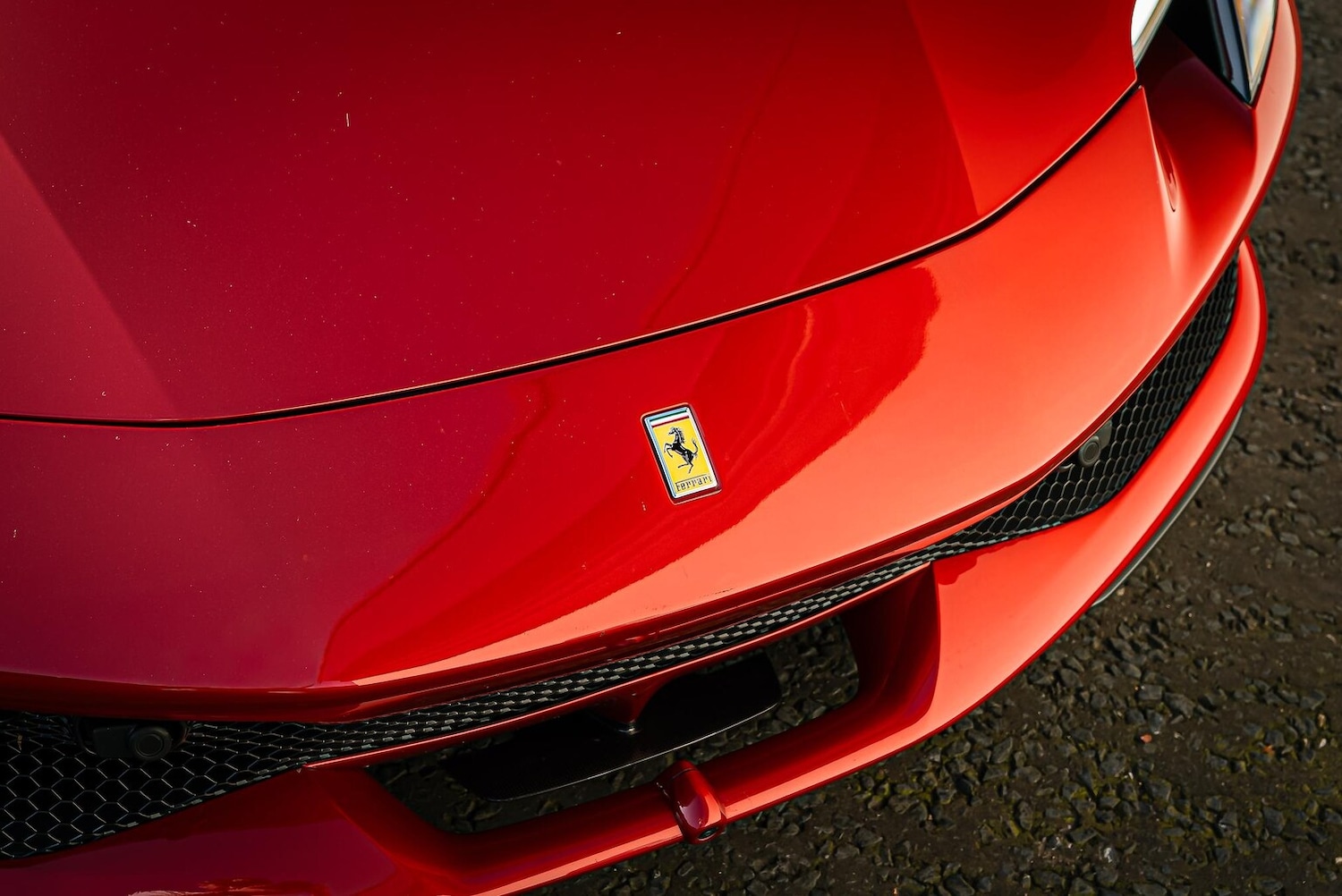 Used Ferrari 296 GTB 2024 for sale - 78193280: Photo 9
