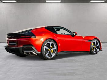 Used Ferrari 12 Cilindri 2025 for sale - 79759370: Photo