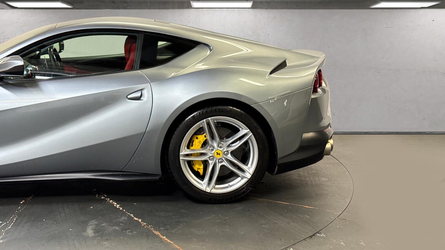 Used Ferrari 812 Superfast 2019 for sale - 76613626: Photo 31