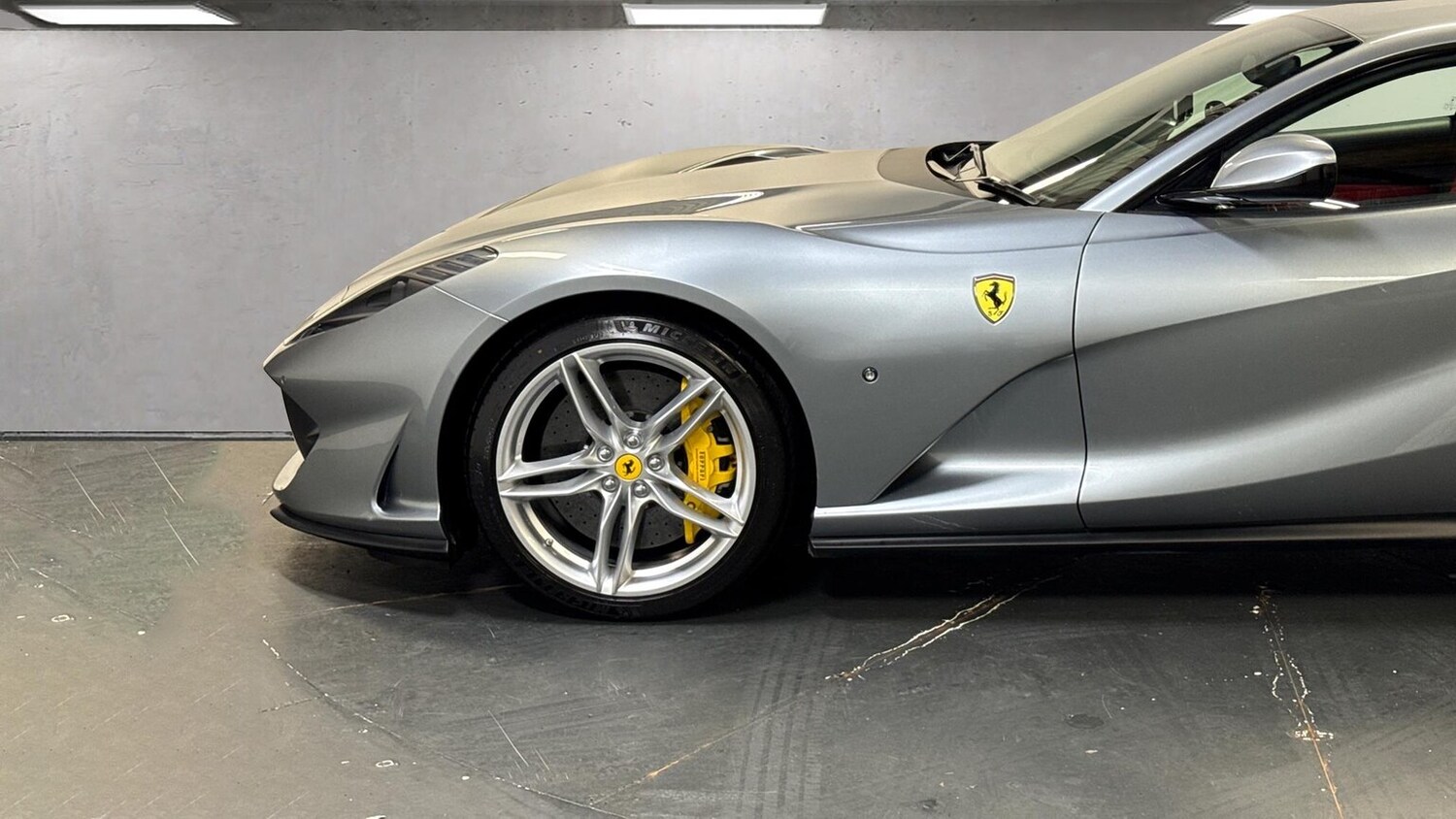 Used Ferrari 812 Superfast 2019 for sale - 76613626: Photo 32