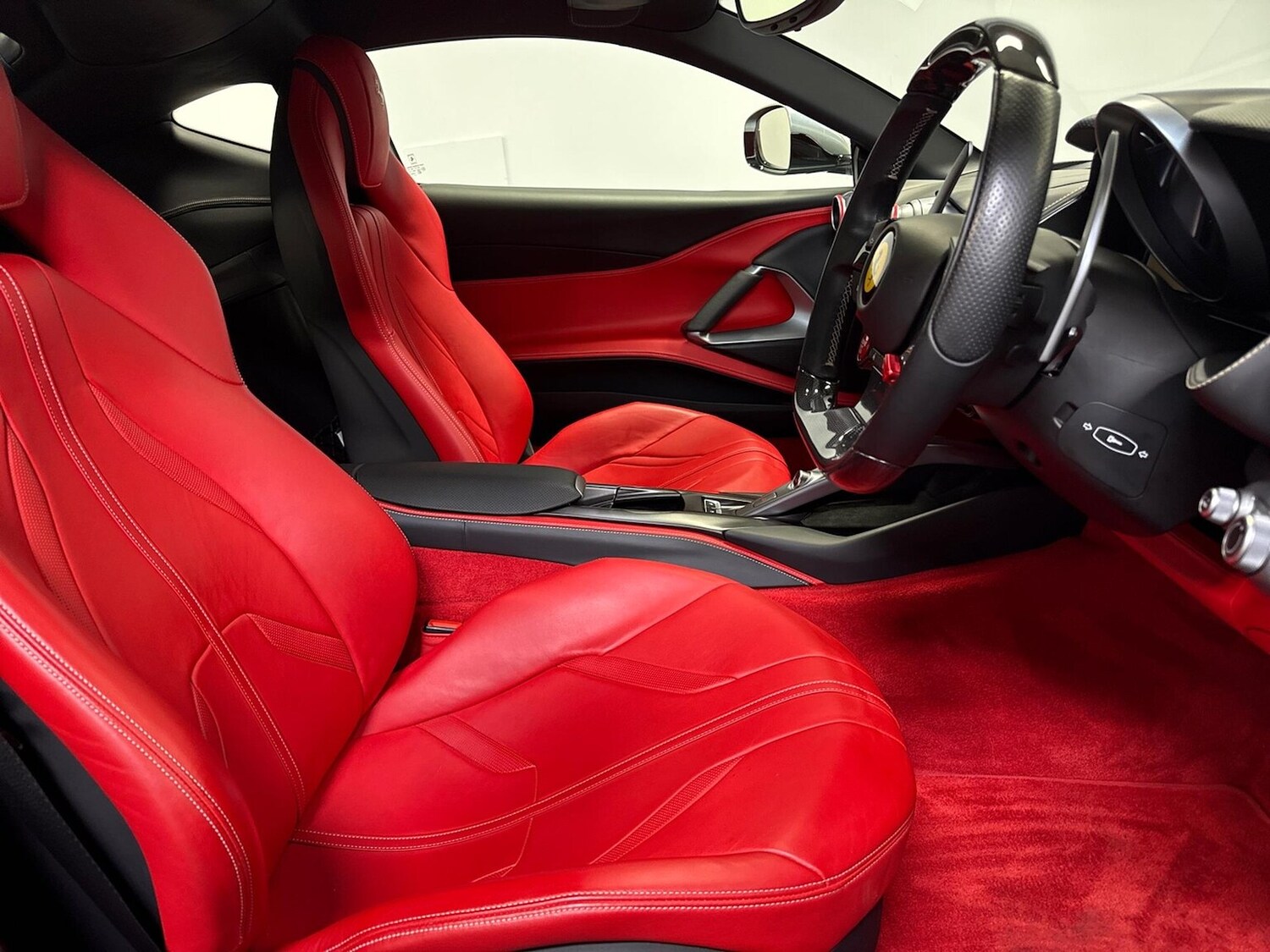 Used Ferrari 812 Superfast 2019 for sale - 76613626: Photo 37