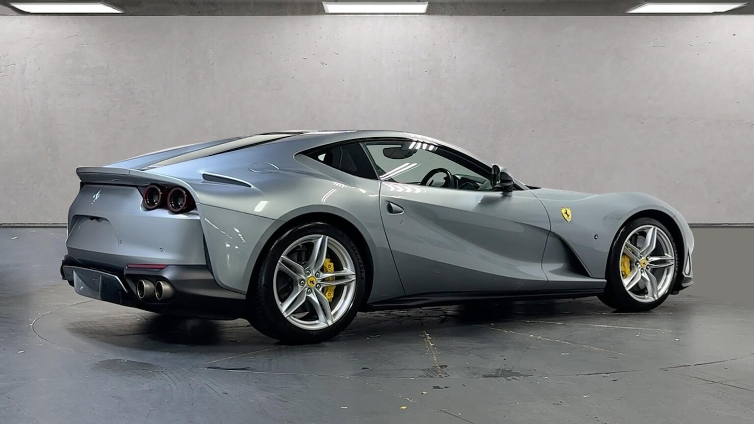 Used Ferrari 812 Superfast 2019 for sale - 76613626: Photo 4