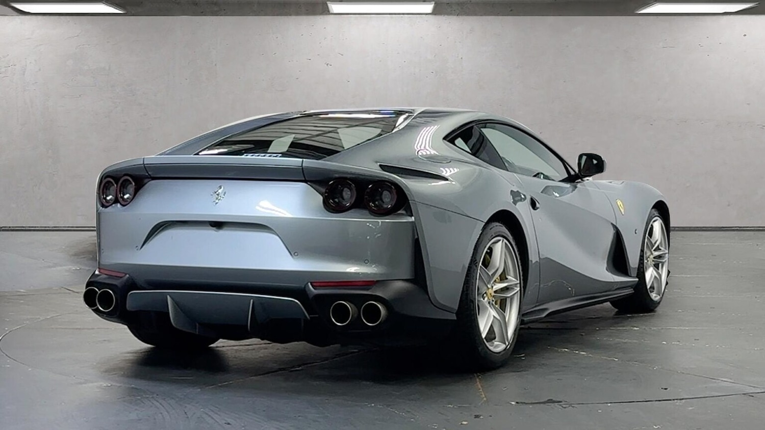 Used Ferrari 812 Superfast 2019 for sale - 76613626: Photo 6