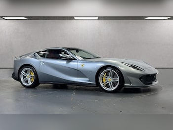 Used Ferrari 812 Superfast 2019 for sale - 77489507: Photo