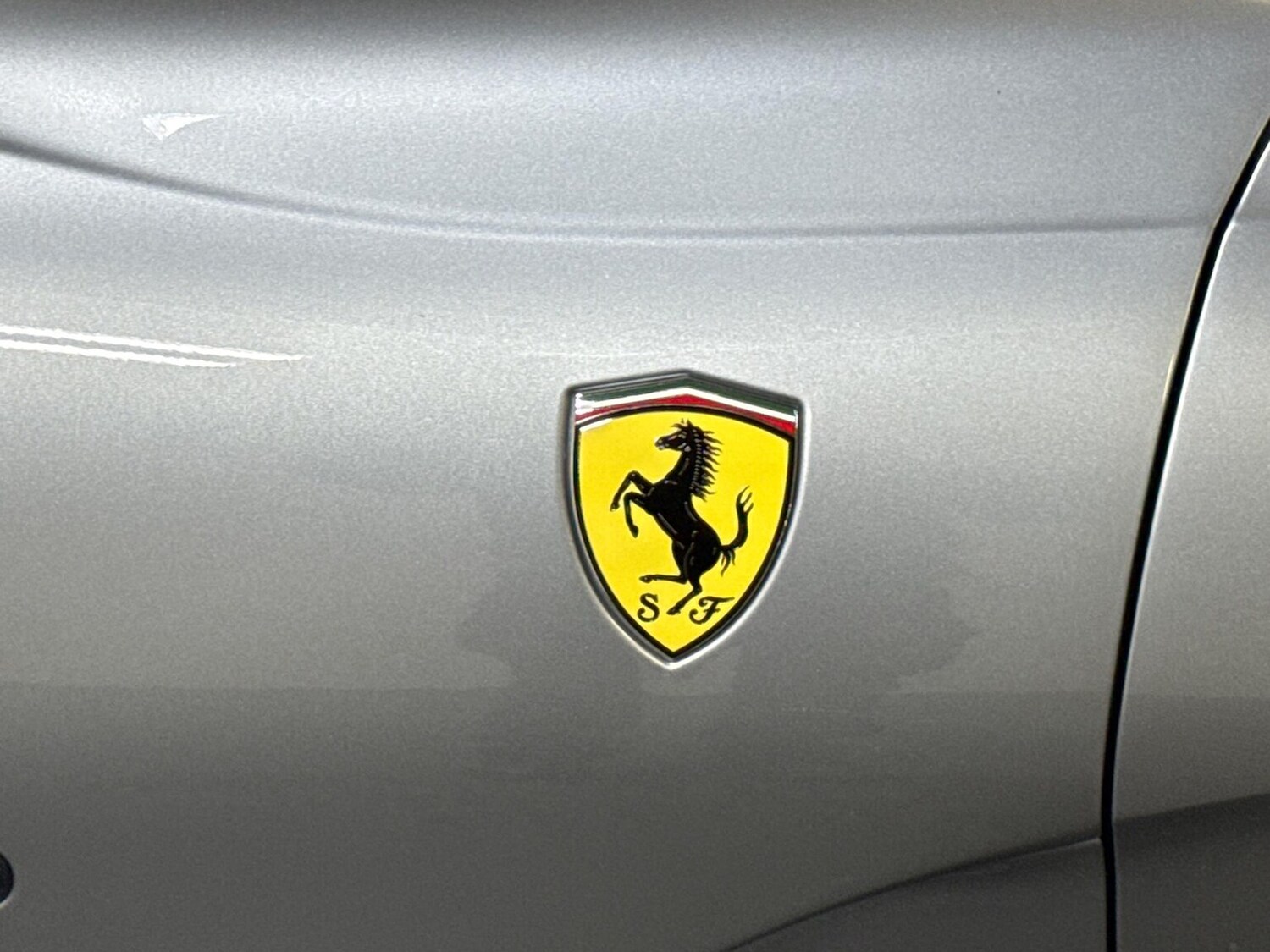 Used Ferrari 812 Superfast 2019 for sale - 77489507: Photo 33