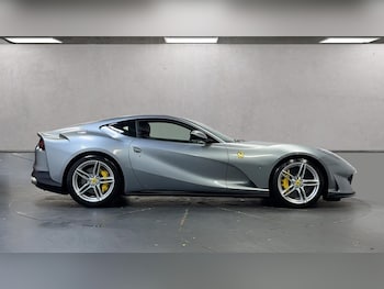 Used Ferrari 812 Superfast 2019 for sale - 77489507: Photo
