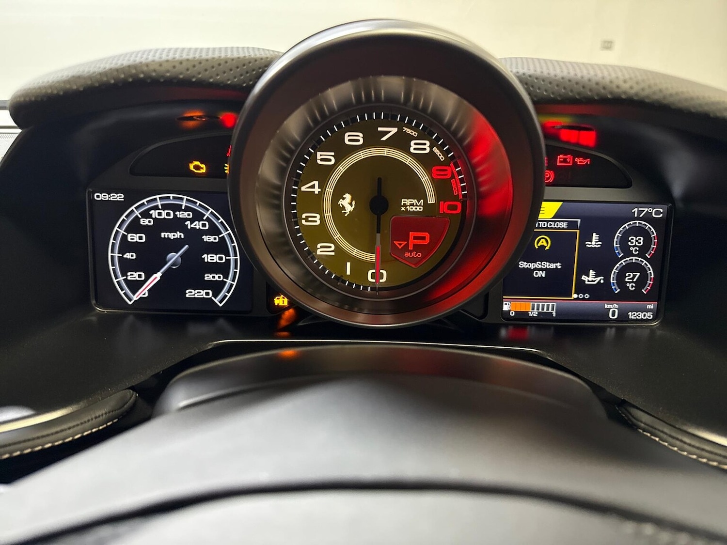 Used Ferrari 812 Superfast 2019 for sale - 77489507: Photo 40